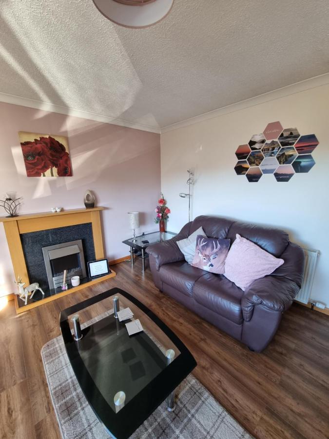 20 Stormyhill Road, Portree, Isle Of Skye Villa ภายนอก รูปภาพ